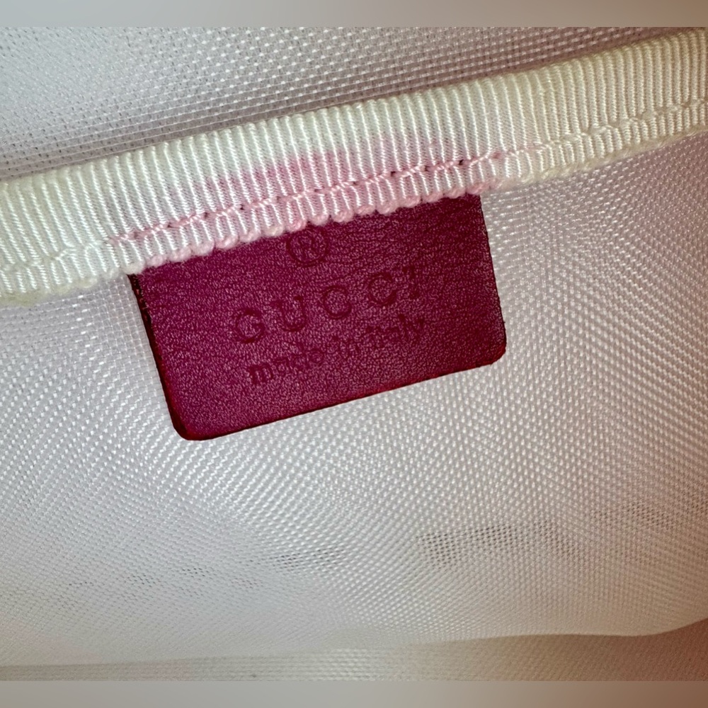 Gucci Tote - Picture 10 of 11